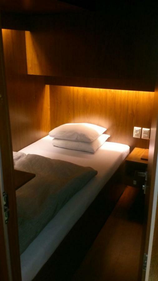 Onkel Inn Airport Sleepbox لاباز المظهر الخارجي الصورة